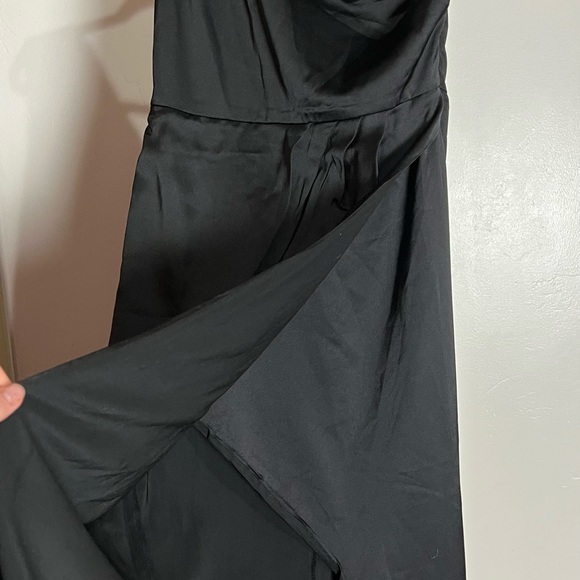 (Black)Morgan One Shoulder Gown - Picture 13 of 14